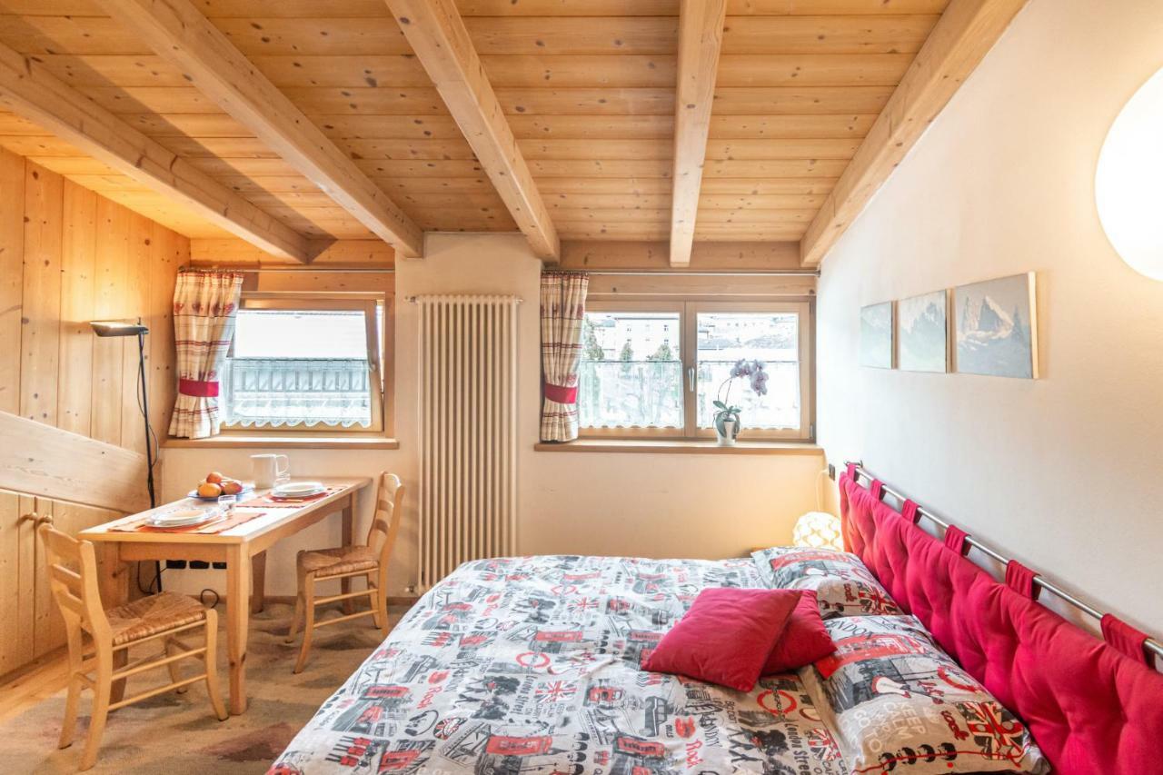 Holiday Apartments Val Moena Cavalese Bagian luar foto